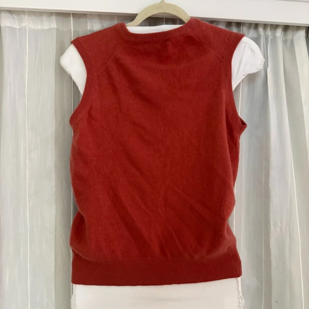 Vintage 100% Cashmere Sweater Vest Rust Red Made in Scotland M - Picture 4 of 12